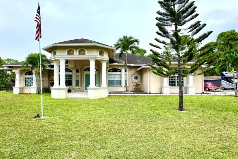 Casa en venta en West Palm Beach, Florida, 4 dormitorios, 289.67 m2 № 1820364 - foto 1