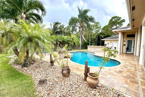 Casa en venta en West Palm Beach, Florida, 4 dormitorios, 289.67 m2 № 1820364 - foto 8