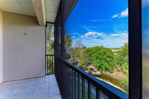 Copropriété à vendre à Bradenton, Floride: 2 chambres, 114.08 m2 № 2097117 - photo 30