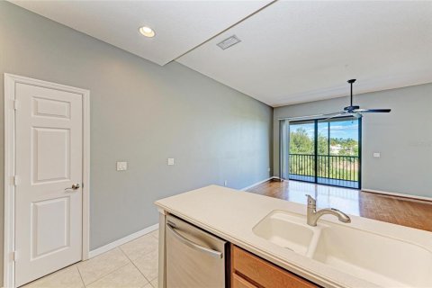 Copropriété à vendre à Bradenton, Floride: 2 chambres, 114.08 m2 № 2097117 - photo 13