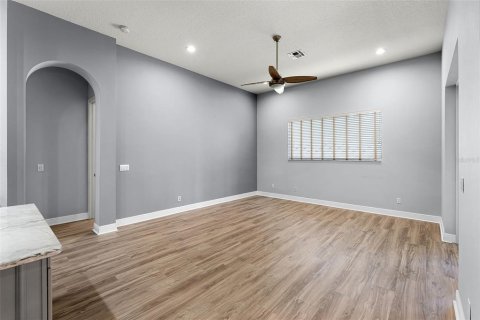 House in Clermont, Florida 3 bedrooms, 261.71 sq.m. № 1831554 - photo 6