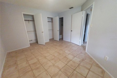 Купить виллу или дом в Кэсселберри, Флорида 4 комнаты, 131.09м2, № 1903542 - фото 8