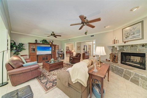 Купить виллу или дом в Брейдентон, Флорида 9 комнат, 325.07м2, № 2313224 - фото 16