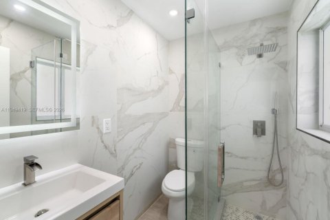 Снять в аренду виллу или дом в Халландейл-Бич, Флорида 5 спален, 243.4м2, № 2005506 - фото 18