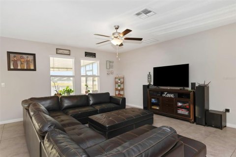 Casa en venta en Ruskin, Florida, 6 dormitorios, 312.34 m2 № 1721042 - foto 10