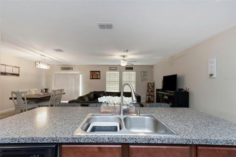 Casa en venta en Ruskin, Florida, 6 dormitorios, 312.34 m2 № 1721042 - foto 17