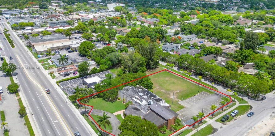 Immobilier commercial à Homestead, Floride № 1792556