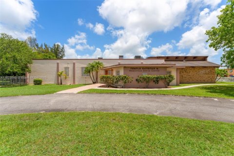 Immobilier commercial à vendre à Homestead, Floride № 1792556 - photo 4