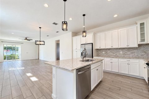Villa ou maison à vendre à Apollo Beach, Floride: 3 chambres, 167.78 m2 № 2431246 - photo 2