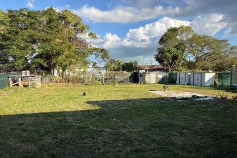 Купить виллу или дом в Хомстед, Флорида 3 спальни, 110.37м2, № 2005952 - фото 8