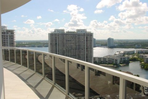 Купить кондоминиум в Авентура, Флорида 3 спальни, 207.64м2, № 1827471 - фото 17