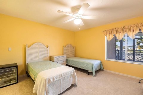 Condo in Placida, Florida, 2 bedrooms  № 1576722 - photo 24