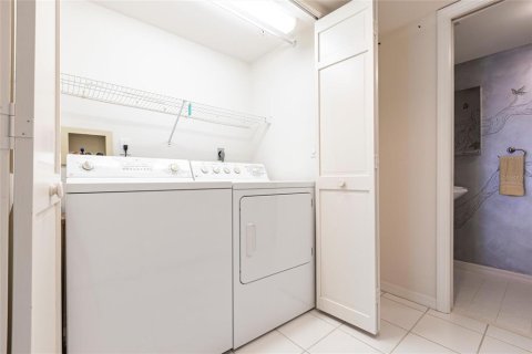 Condo in Placida, Florida, 2 bedrooms  № 1576722 - photo 29