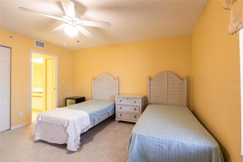 Condo in Placida, Florida, 2 bedrooms  № 1576722 - photo 25