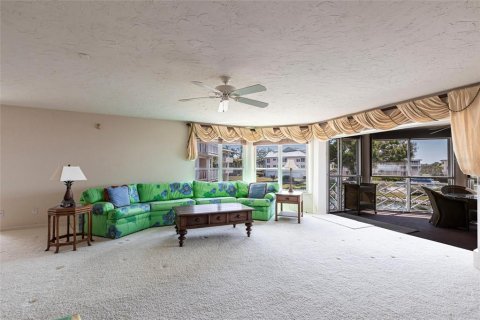 Condo in Placida, Florida, 2 bedrooms  № 1576722 - photo 6