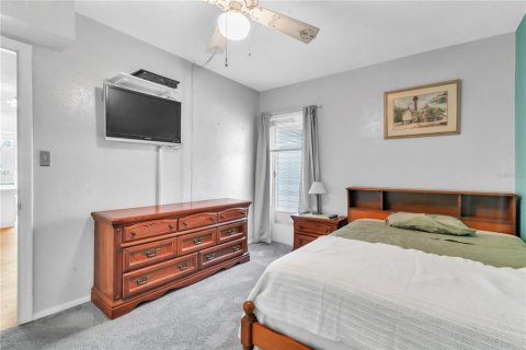 Condominio en venta en Saint Petersburg, Florida, 2 dormitorios, 104.05 m2 № 1915387 - foto 18