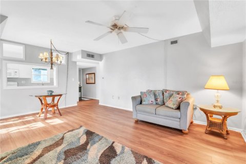 Condominio en venta en Saint Petersburg, Florida, 2 dormitorios, 104.05 m2 № 1915387 - foto 8