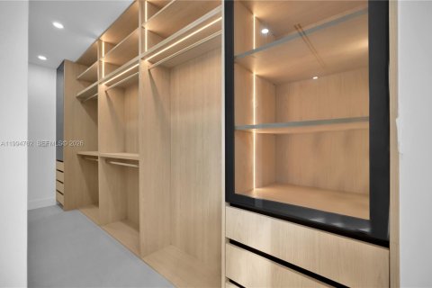 Купить виллу или дом в Майами, Флорида 3 спальни, № 2056374 - фото 11