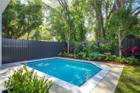 Купить виллу или дом в Майами, Флорида 3 спальни, № 2056374 - фото 29