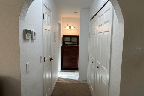 House in Port Charlotte, Florida 4 bedrooms, 209.03 sq.m. № 1798571 - photo 16