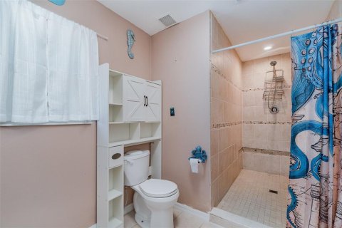 Купить виллу или дом в Форт Майерс, Флорида 8 комнат, 175.4м2, № 1723334 - фото 16