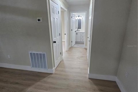 House in Bronson, Florida 2 bedrooms, 106.28 sq.m. № 1619492 - photo 7