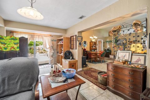 Купить виллу или дом в Палм-Кост, Флорида 5 комнат, 176.14м2, № 1608057 - фото 13
