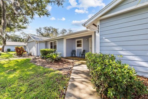 Condo in Tarpon Springs, Florida, 2 bedrooms  № 1733303 - photo 2