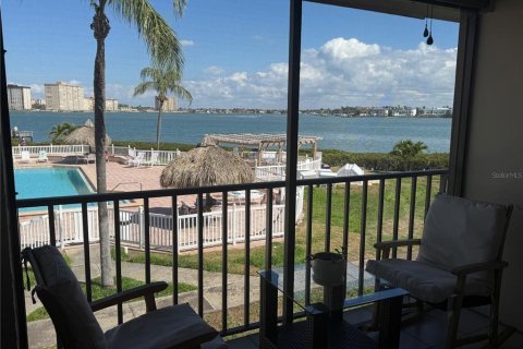 Condominio en alquiler en Saint Petersburg, Florida, 2 dormitorios, 82.68 m2 № 1723136 - foto 15