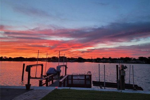 Land in Indian Rocks Beach, Florida № 1849701 - photo 5