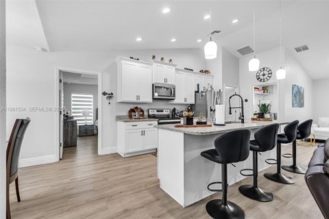 Villa ou maison à vendre à Ocala, Floride: 3 chambres, 159.23 m2 № 2049185 - photo 9