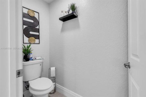 Villa ou maison à vendre à Ocala, Floride: 3 chambres, 159.23 m2 № 2049185 - photo 25