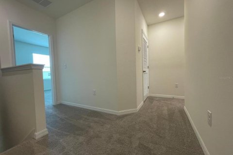 Townhouse in Wesley Chapel, Florida 3 bedrooms, 155.43 sq.m. № 2198839 - photo 22