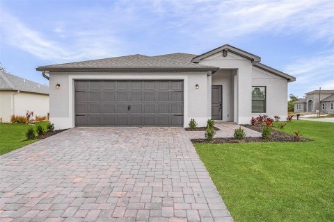 Villa ou maison à North Port, Floride 4 chambres, 157.56 m2 № 2149397