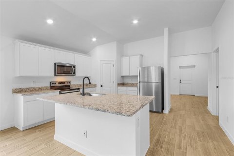 Villa ou maison à vendre à North Port, Floride: 4 chambres, 157.56 m2 № 2149397 - photo 7