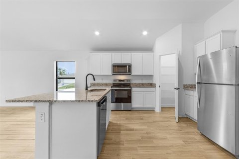 Villa ou maison à vendre à North Port, Floride: 4 chambres, 157.56 m2 № 2149397 - photo 6
