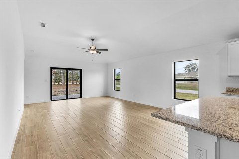 Villa ou maison à vendre à North Port, Floride: 4 chambres, 157.56 m2 № 2149397 - photo 9