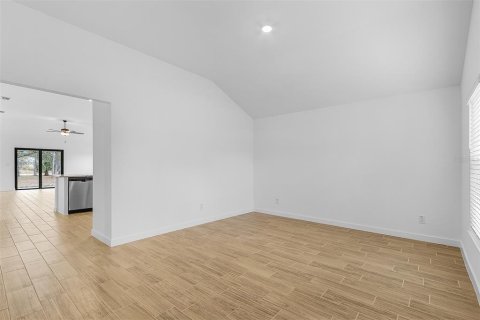 Villa ou maison à vendre à North Port, Floride: 4 chambres, 157.56 m2 № 2149397 - photo 5