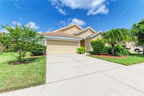 House in Bradenton, Florida 3 bedrooms, 200.85 sq.m. № 1781159 - photo 5