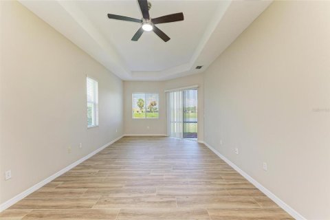 House in Bradenton, Florida 3 bedrooms, 200.85 sq.m. № 1781159 - photo 24