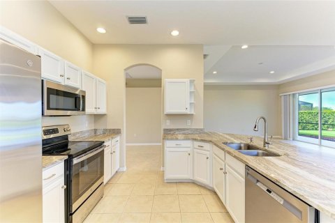 House in Bradenton, Florida 3 bedrooms, 200.85 sq.m. № 1781159 - photo 20