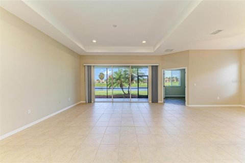 House in Bradenton, Florida 3 bedrooms, 200.85 sq.m. № 1781159 - photo 12