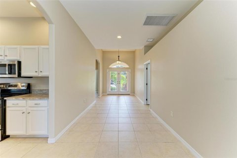 House in Bradenton, Florida 3 bedrooms, 200.85 sq.m. № 1781159 - photo 11