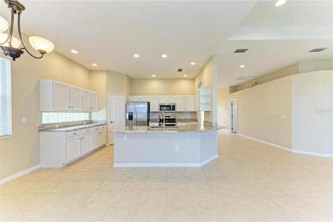 House in Bradenton, Florida 3 bedrooms, 200.85 sq.m. № 1781159 - photo 17