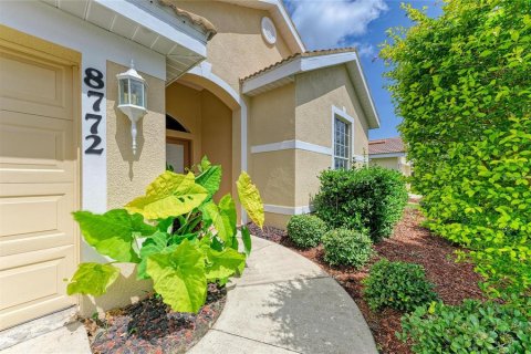 House in Bradenton, Florida 3 bedrooms, 200.85 sq.m. № 1781159 - photo 8