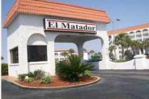 Condominio en venta en Fort Walton Beach, Florida, 2 dormitorios, 106.37 m2 № 558450 - foto 1
