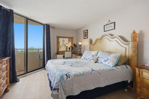 Condo in Hudson, Florida, 2 bedrooms  № 2406778 - photo 17