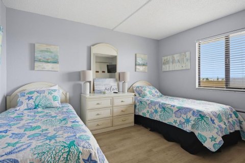 Condo in Hudson, Florida, 2 bedrooms  № 2406778 - photo 21