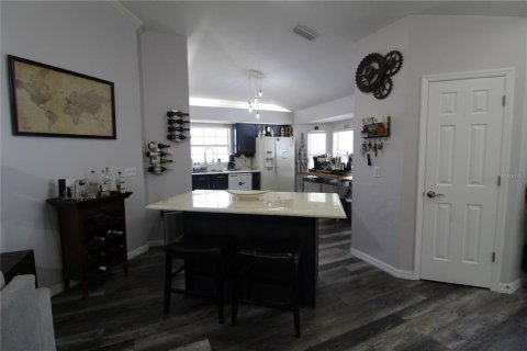 Villa ou maison à vendre à Tavares, Floride: 3 chambres, 140.47 m2 № 1717609 - photo 7
