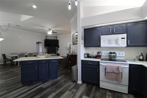 Villa ou maison à vendre à Tavares, Floride: 3 chambres, 140.47 m2 № 1717609 - photo 10